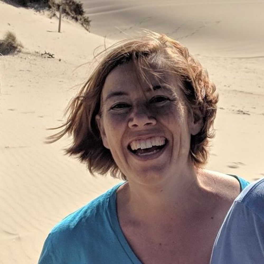 Meet your Posher, Holly